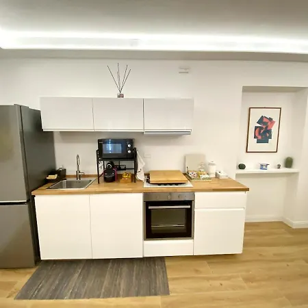 Apartamento Scarlatti 67 *